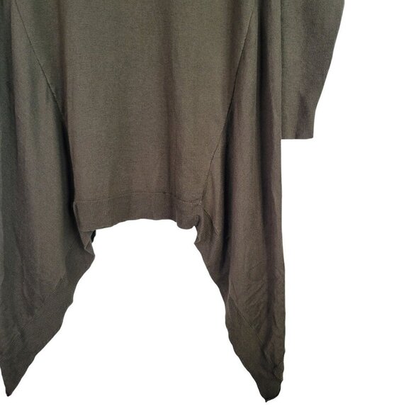 Chico's Women's Cashmere Blend Turtleneck Asymmetrical Green Sweater Size M (1) - Picture 4 of 12